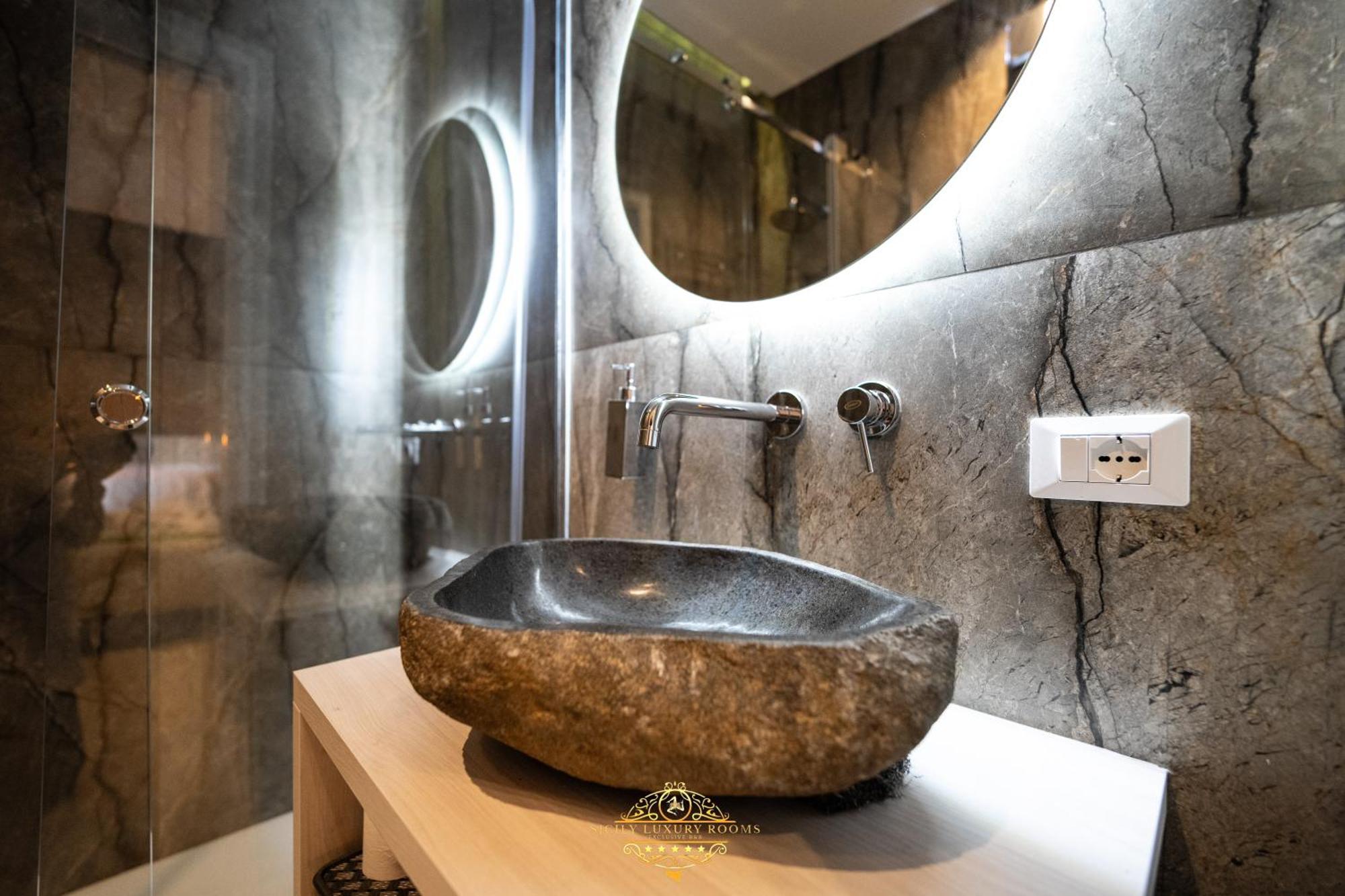 Sicily Luxury Rooms Palermo Exterior foto
